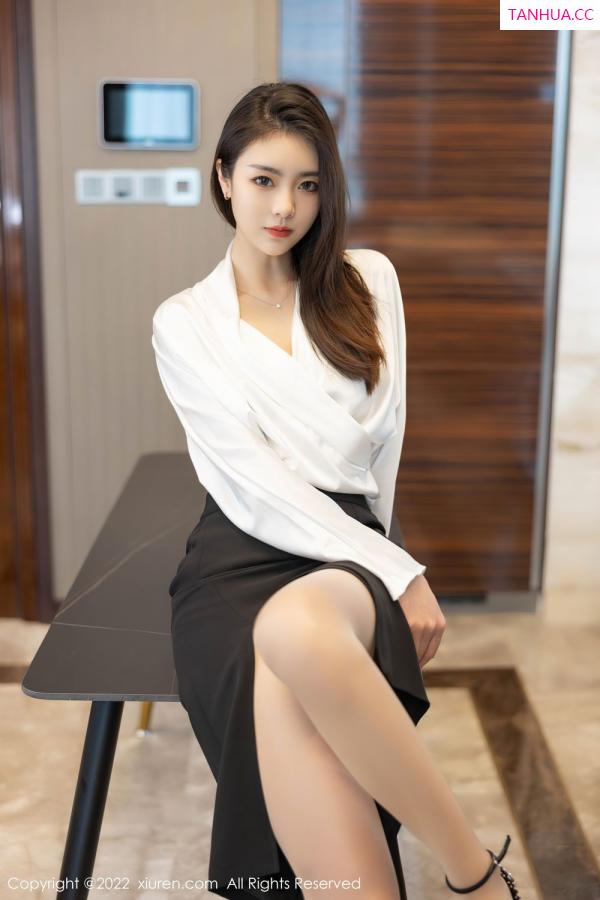 可乐Vicky  [XiuRen]高清写真图 2022.04.14 No.4869 可樂Vicky第9张图片